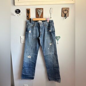 Women’s Blue Distressed Jeans